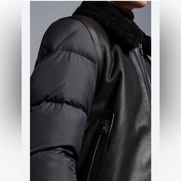 Moncler
Short Padded Down Jacket. Brand Size 4 (X-Large) - Picture 5 of 17